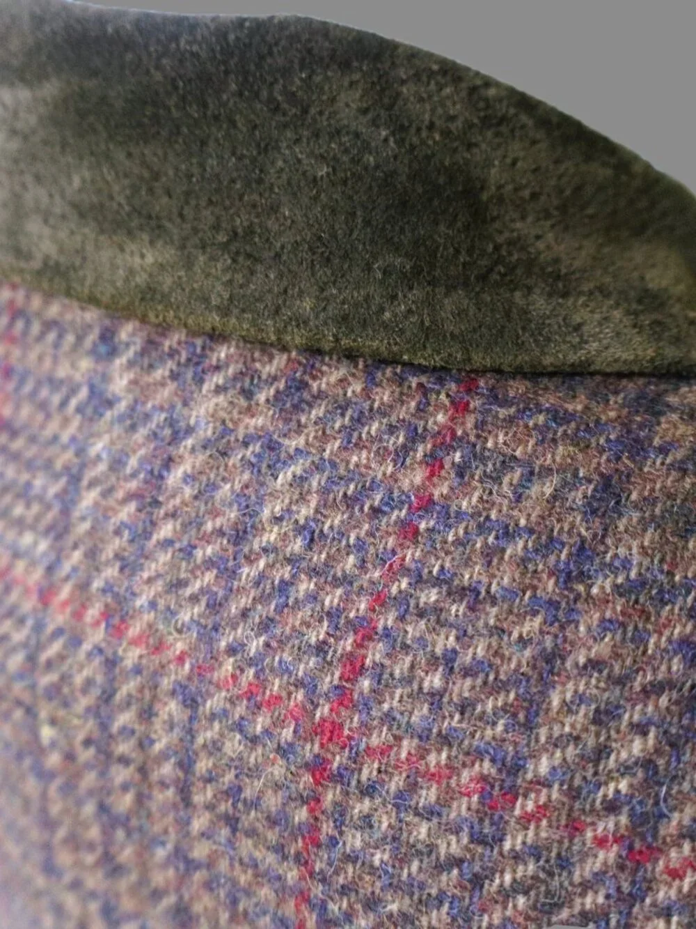 Vintage Wool Plaid Blazer Suede Trim Jacket Women 12 Made in Russia